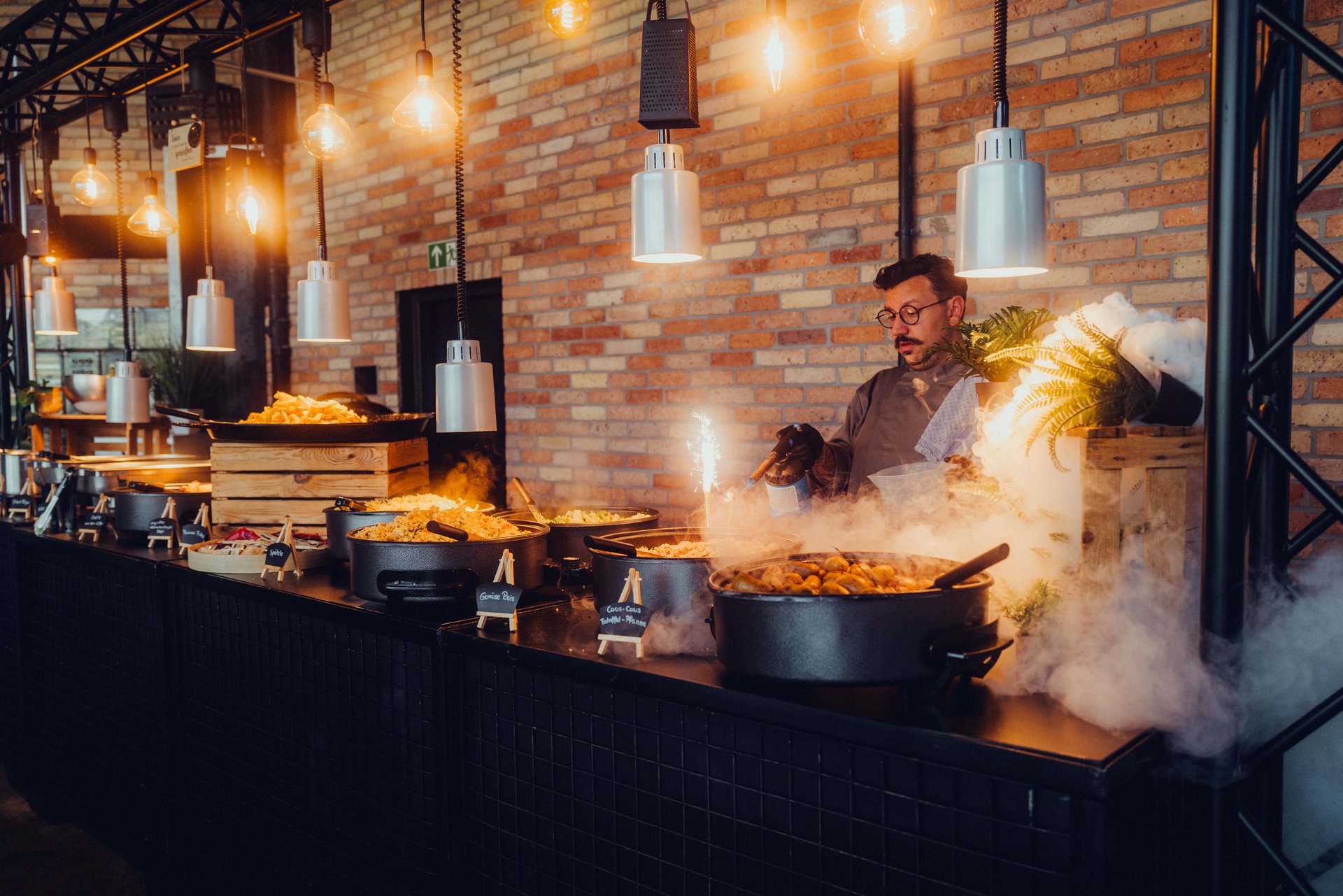 Live Cooking Station — AchtWerk Catering