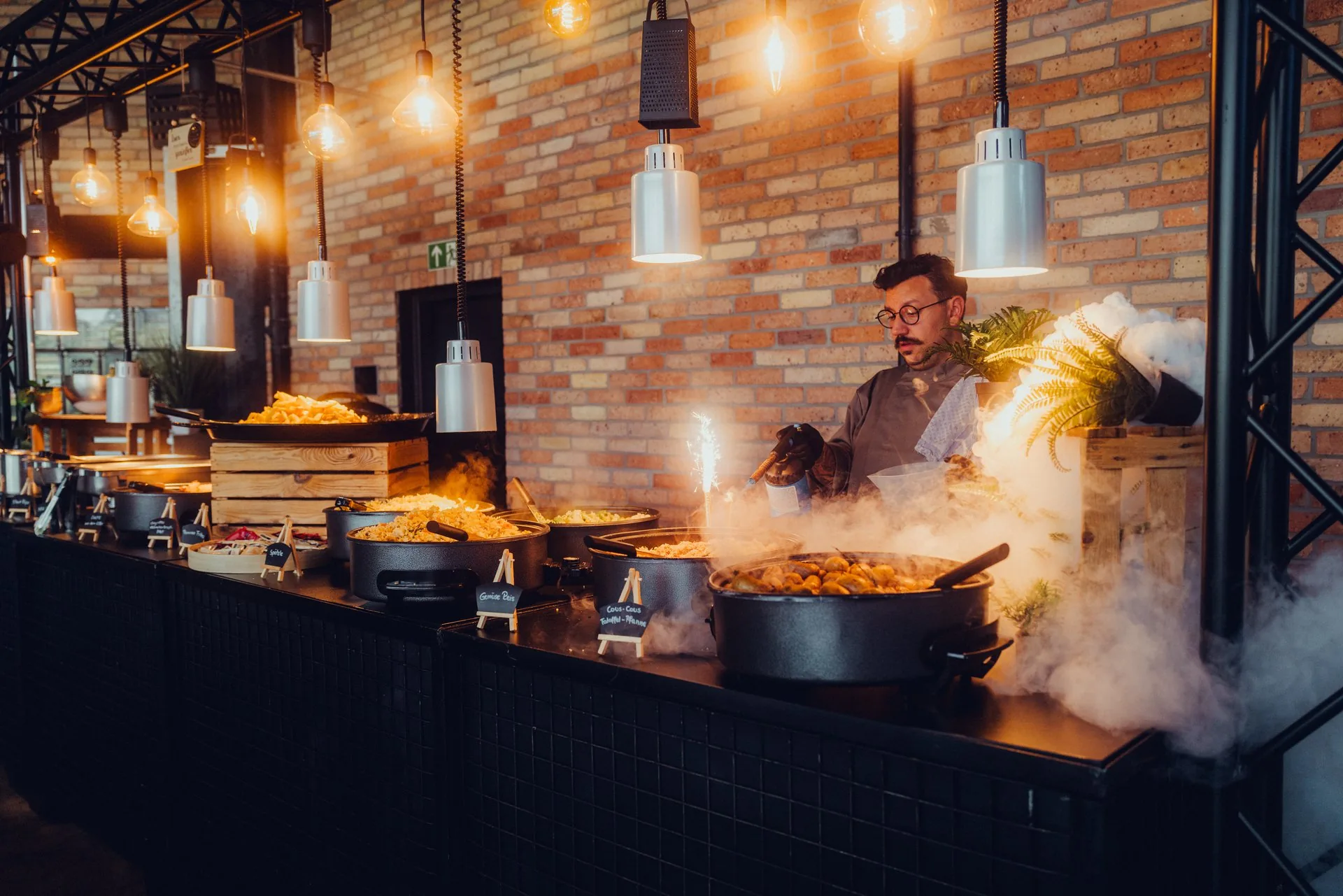 Live Cooking Station — AchtWerk Catering